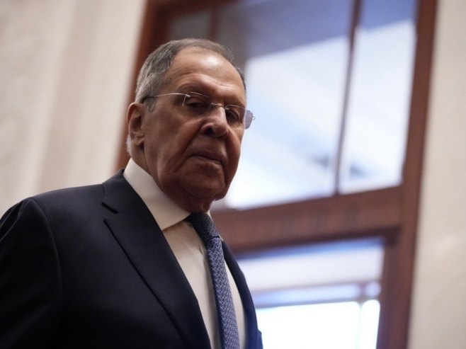 Сергеј Лавров (фото: EPA/Iori Sagisawa) - 