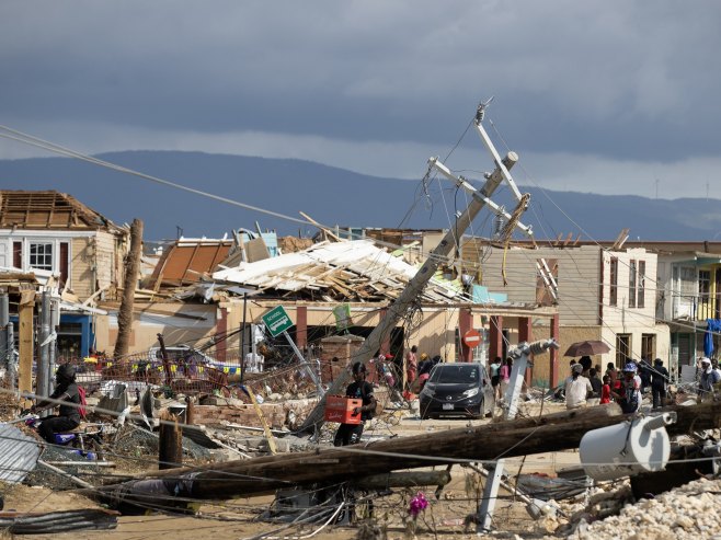 Посљедице олује на Карибима (Фото: EPA/ORLANDO BARRIA) - 