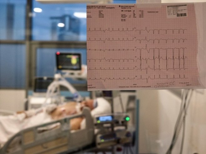 Болница, архивска фотографија (фото: EPA/SEDAT SUNA) - 