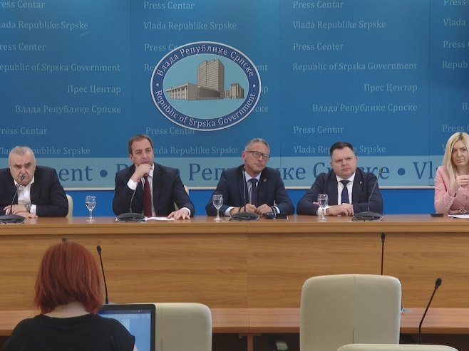 Сједница Владе, прес - Фото: РТРС