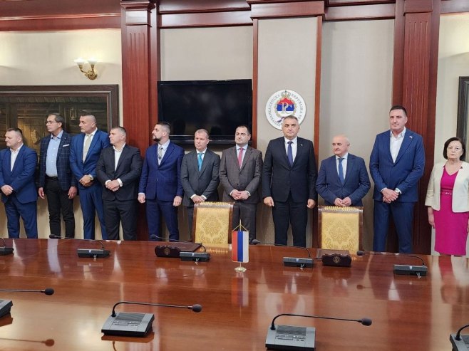 Потписивање уговора о магистралном гасоводу - Фото: РТРС