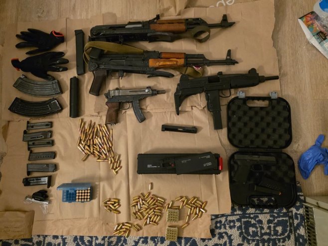 Београд - заплијењено оружје (Фото: Танјуг/МУП Србије) - 