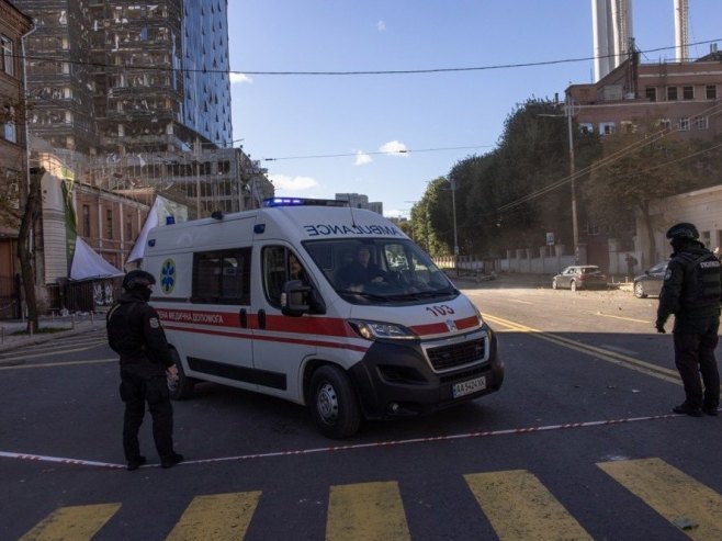 Кијев (фото: EPA/ROMAN PILIPEY) - 