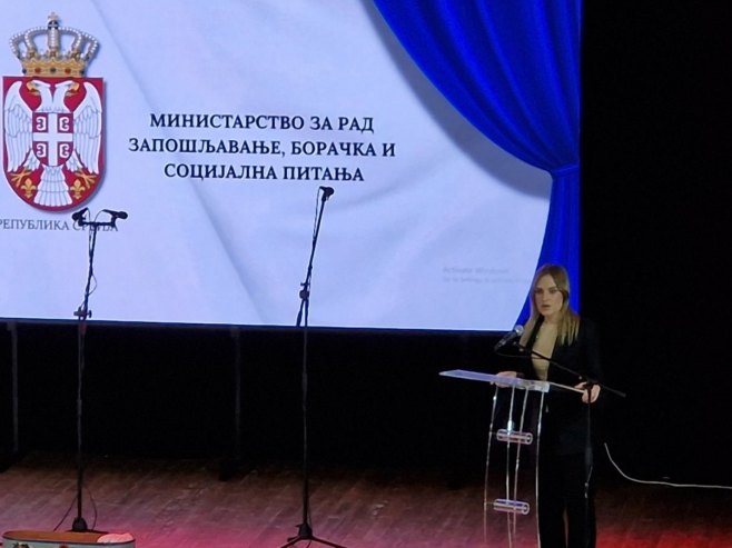 Ђурђевић Стаменковски: Срби су увијек били кадри да опросте, али су и довољно сазрели да памте (ВИДЕО)