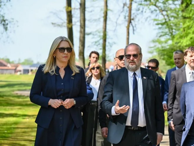 Жељка Цвијановић (фото: instagram.com/zeljka.cvijanovic) - 