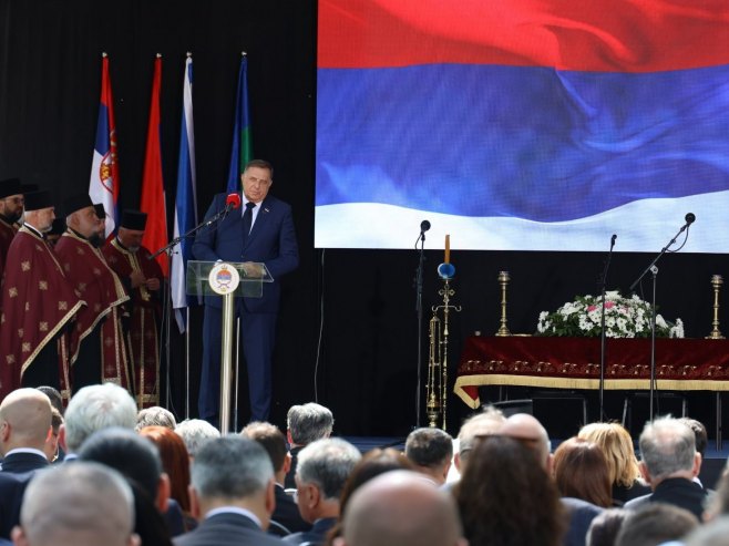 Милорад Додик - Фото: ZIPAPHOTO/Borislav Zdrinja