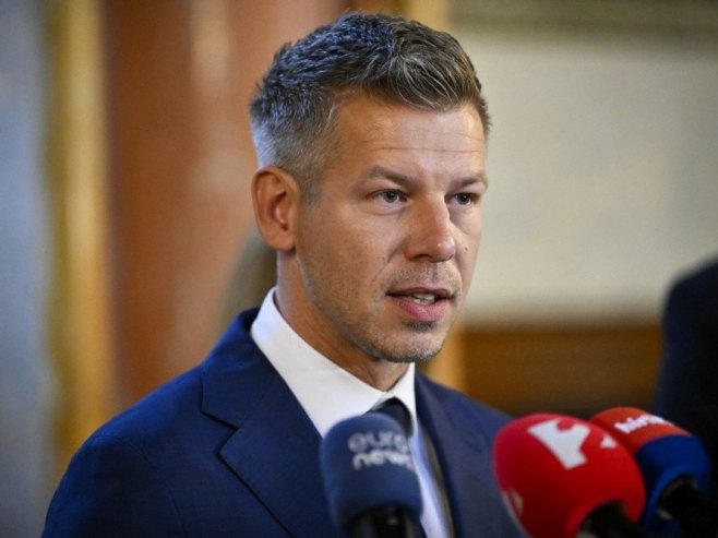 Петер Мађар (Фото: EPA/ROBERT HEGEDUS HUNGARY OUT) - 