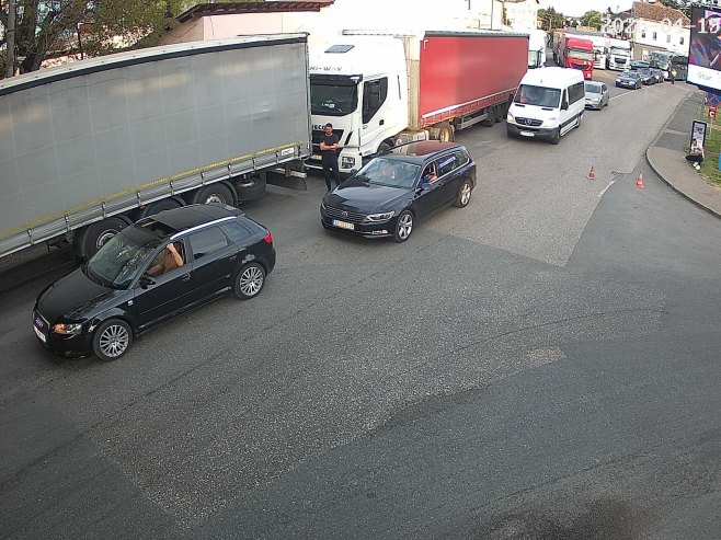 Гранични прелаз Градишка (фото: ams-rs.com) - 