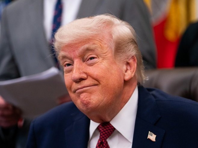 Трамп: Америчка делегација данас стиже у Исламабад на преговоре