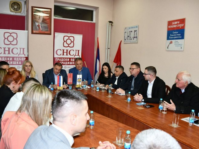 Додик и Цвијановић у Градишци - Фото: РТРС