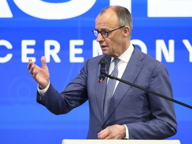 Фридрих Мерц (Фото: EPA/HANNIBAL HANSCHKE) - 