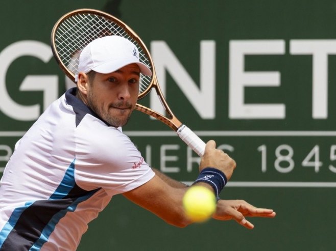 Душан Лајовић (Фото: EPA/CYRIL ZINGARO) - 