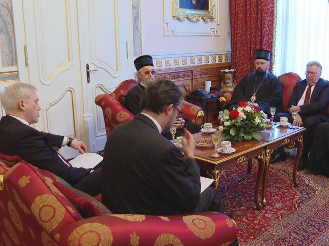 Груско код митрополита - Фото: РТРС