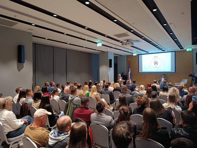 Малагурски у Бањалуци - Фото: РТРС