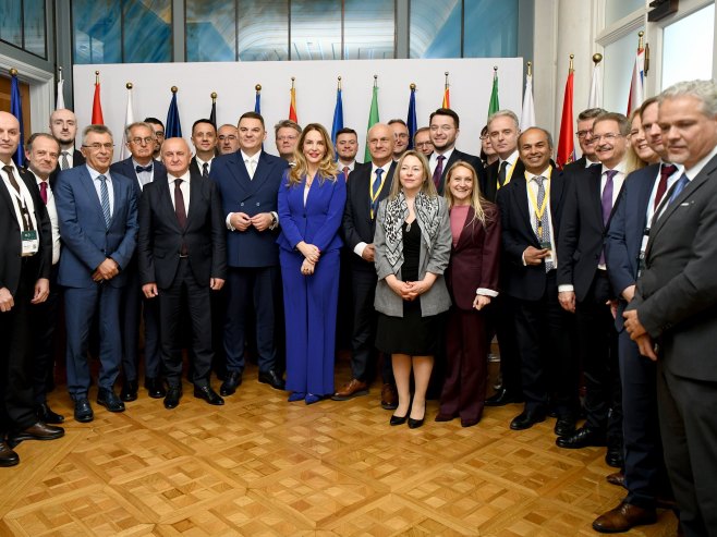 Ђокић на форуму у Црној Гори:  Регион за трансформацију енергетског сектора