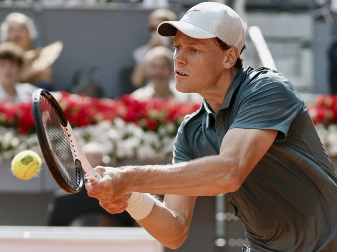 Јаник Синер (Фото: EPA/SERGIO PEREZ) - 