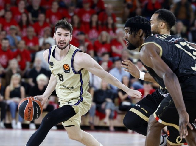 Монако - Барселона (фото: EPA/SEBASTIEN NOGIER) - 