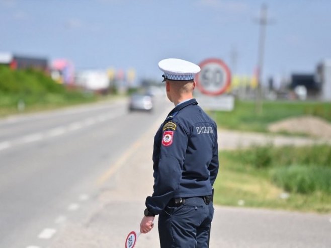 Ухапшен возач: Возио са 3,53 промила алкохола у крви