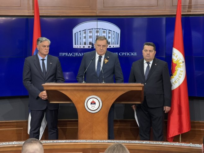 Конференција за новинаре - Фото: РТРС