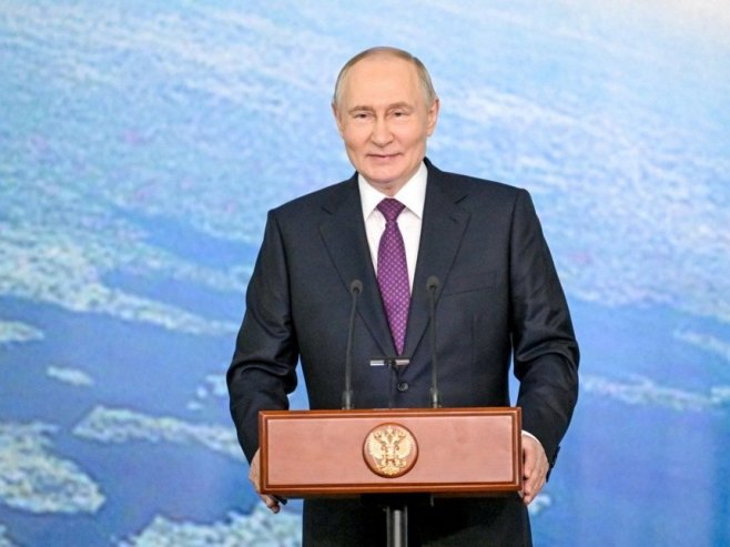 Владимир Путин (фото: EPA/VYACHESLAV PROKOFYEV) Владимир Путин (фото: EPA/VYACHESLAV PROKOFYEV) -