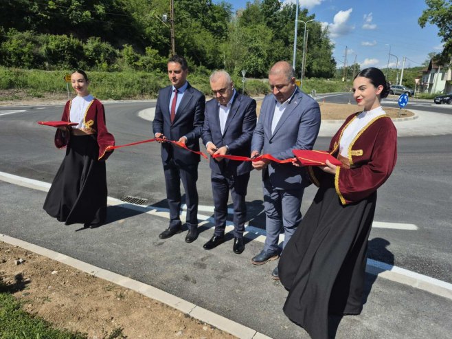 Челинац, новоизграђени кружни ток - Фото: СРНА