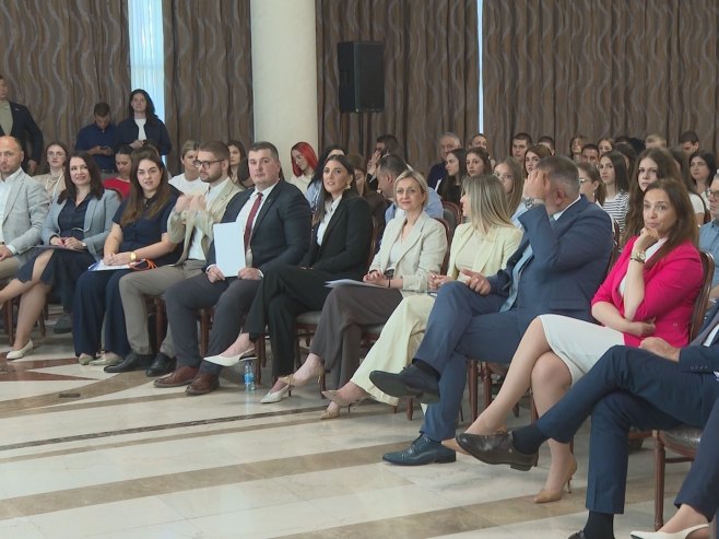 Конференција за младе - Фото: РТРС