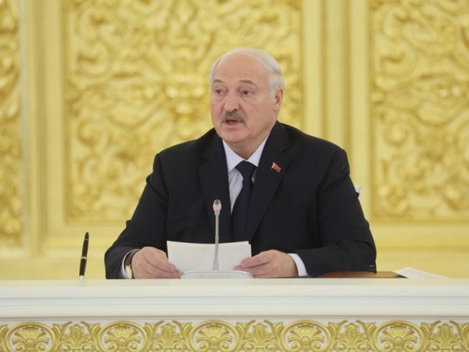 Лукашенко о разговору са Макроном: Нуклеарно оружје било би употребљено само у једном случају