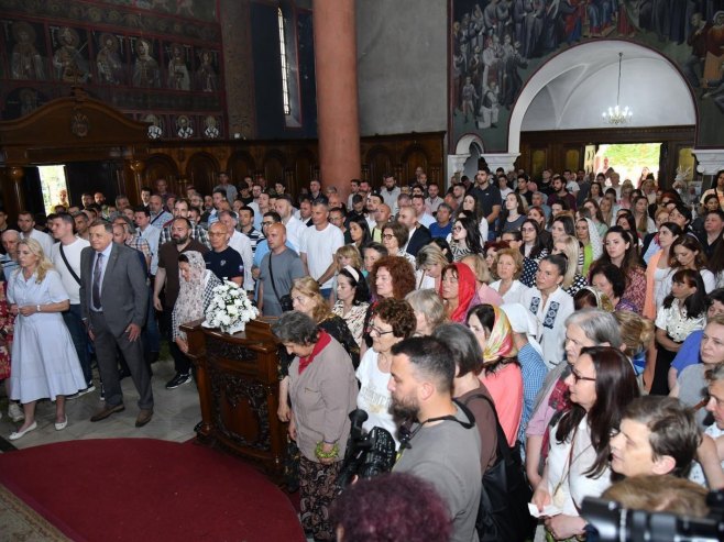 Бањалучки храм Свете Тројице обиљежио крсну славу Бањалучки храм Свете Тројице обиљежио крсну славу - Фото: Уступљена фотографија