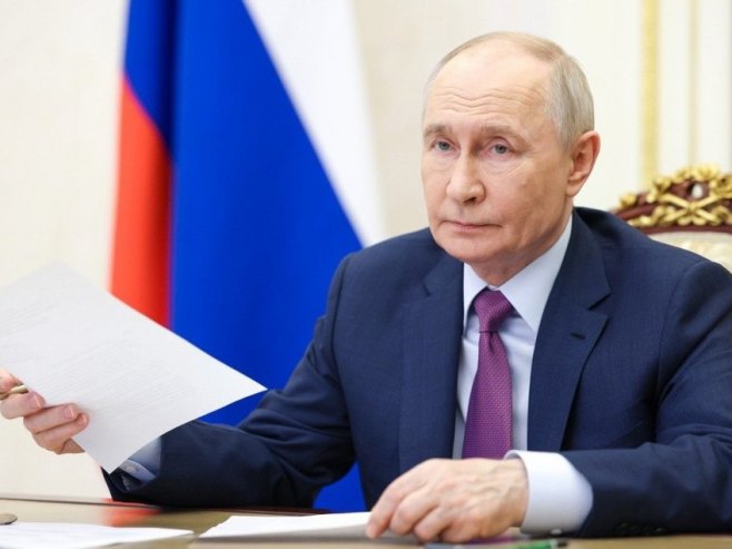 Владимир Путин (фото: EPA/VYACHESLAV PROKOFYEV/SPUTNIK/KREMLIN / POOL MANDATORY CREDIT) - 