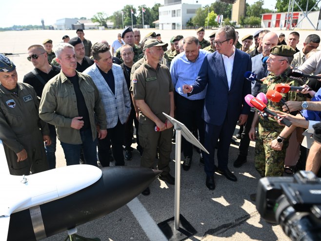 Додик: Војска Србије озбиљна одбрамбена снага (ФОТО)