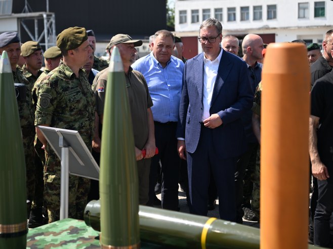Додик: Српски народ може бити задовољан борбеношћу Војске Србије (ВИДЕО)