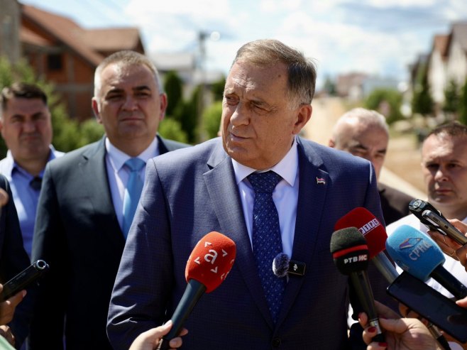 Додик: Трећа трака преко Романије већ би била изграђена да нема мешетарења