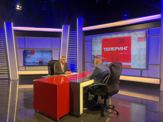 Минић: Српска ће наставити јачати институције; За БиХ компромис једини пут (ВИДЕО)