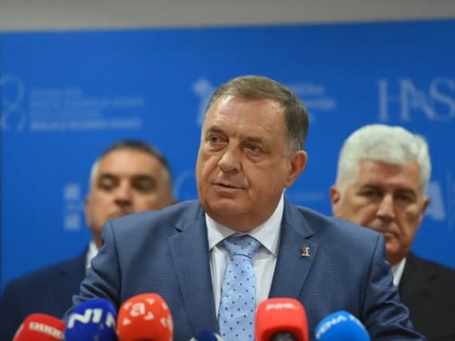 Милорад Додик (фото: instagram.com/mdodik.official) - 