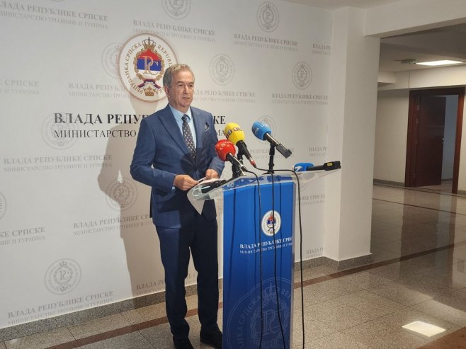 Пуховац: Пратимо евентуалне покушаје злоупотребе у вези са цијеном нафте