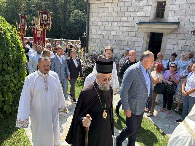 Додик у манастиру Ступље - Фото: РТРС