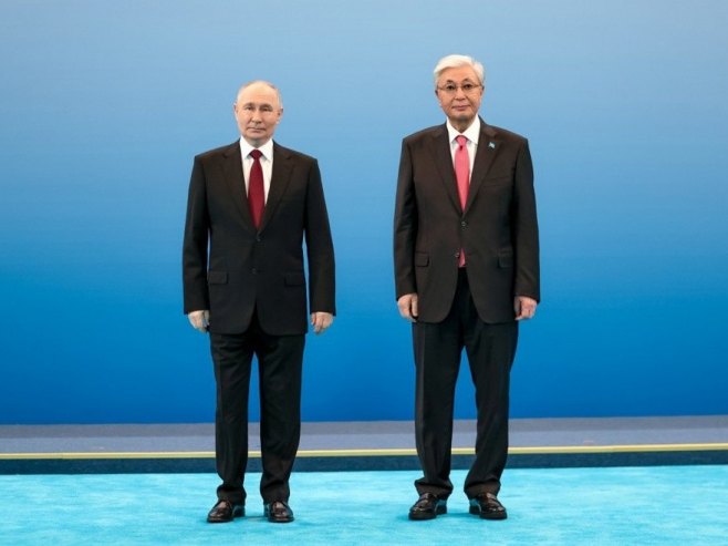 Путин и Токајев (Фото: EPA/ALEXANDER KAZAKOV/KREMLIN) - 