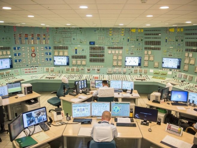Контролна соба нукеларне електране у Мађарској (фото: EPA/TAMAS SOKI) Контролна соба нукеларне електране у Мађарској (фото: EPA/TAMAS SOKI) -