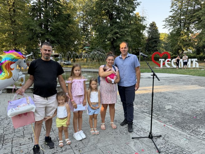 Теслић - манифестације - "Конференција беба" Теслић - манифестације - "Конференција беба" - Фото: СРНА
