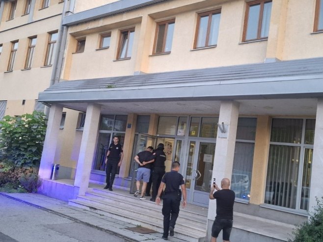 Привођење у Источном Сарајеву Привођење у Источном Сарајеву - Фото: РТРС