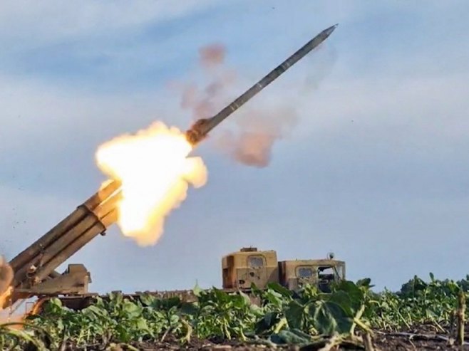 Ракетни удар (Фото: EPA/RUSSIAN DEFENCE MINISTRY PRESS SERVICE/HANDOUT) Ракетни удар (Фото: EPA/RUSSIAN DEFENCE MINISTRY PRESS SERVICE/HANDOUT) -