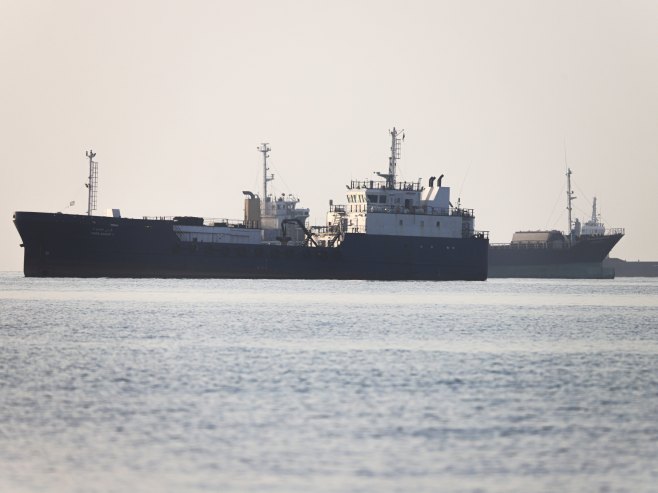 Ормуски мореуз (Фото: EPA/AMIRHOSSEIN KHORGOOEI) - 