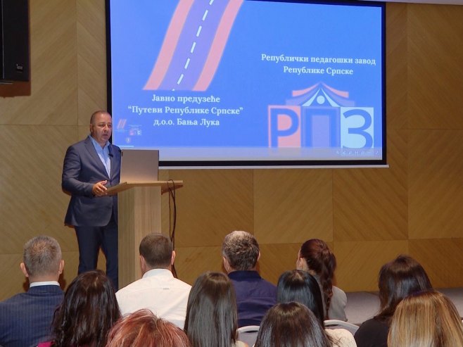 Конференција о безбједбности у саобраћају Конференција о безбједбности у саобраћају - Фото: РТРС
