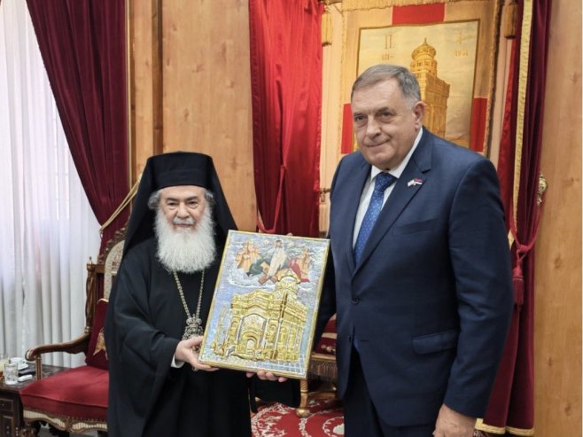 Патријарх Теофил III и Додик (фото: https://x.com/MiloradDodik) Патријарх Теофил III и Додик (фото: https://x.com/MiloradDodik) -