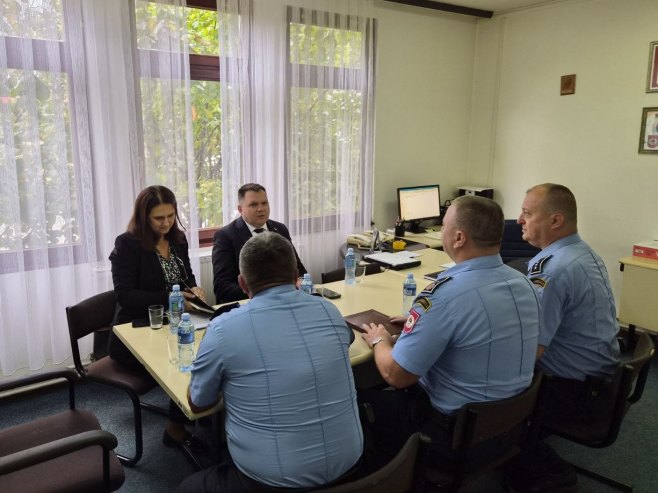 Будимир у посјети ПС Оштра Лука Будимир у посјети ПС Оштра Лука -
