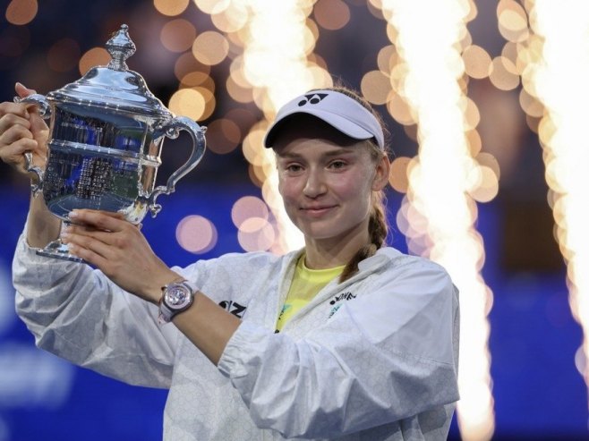 Елена Рибакина (Фото: EPA/SARAH YENESEL) - 
