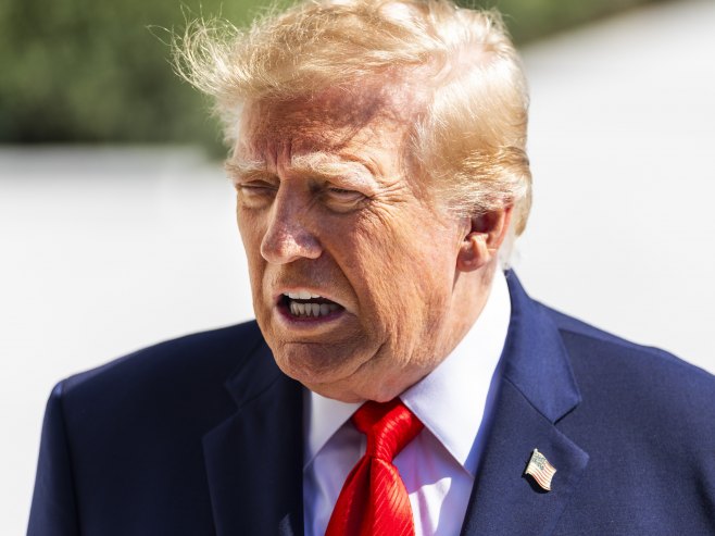 Трамп: Иран можда повезан са копилотом који је покушао да обори авион