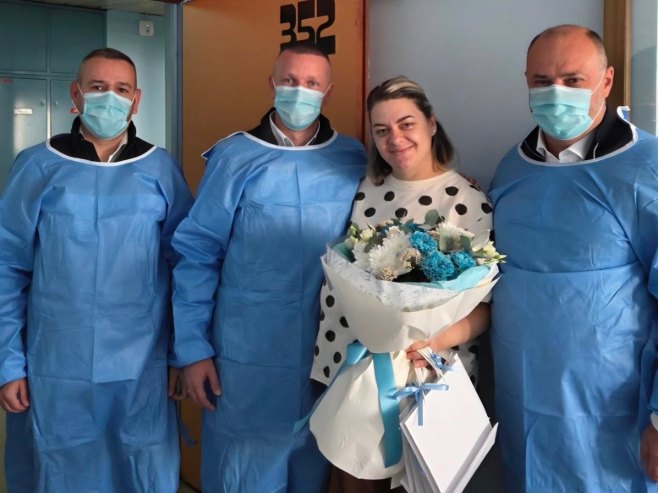Јована Којић родила тројке зачете природним путем Јована Којић родила тројке зачете природним путем - Фото: РТРС