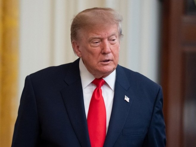 Трамп: Украјини је потребан нови лидер