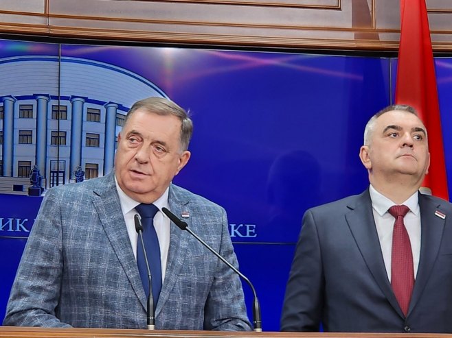 Конференција за новинаре - Фото: РТРС
